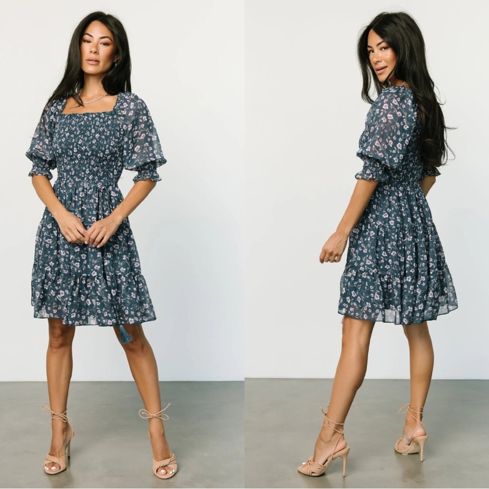 Baltic Born Azlyn Smocked Square Neck Mini Dress Blue Floral Size Large NEW